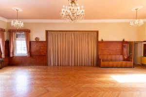 big_Saal20mit20Buhne