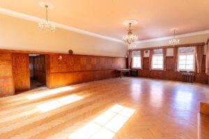 big_Saal20mit20Buhne202